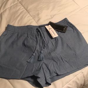 Peta drapey short